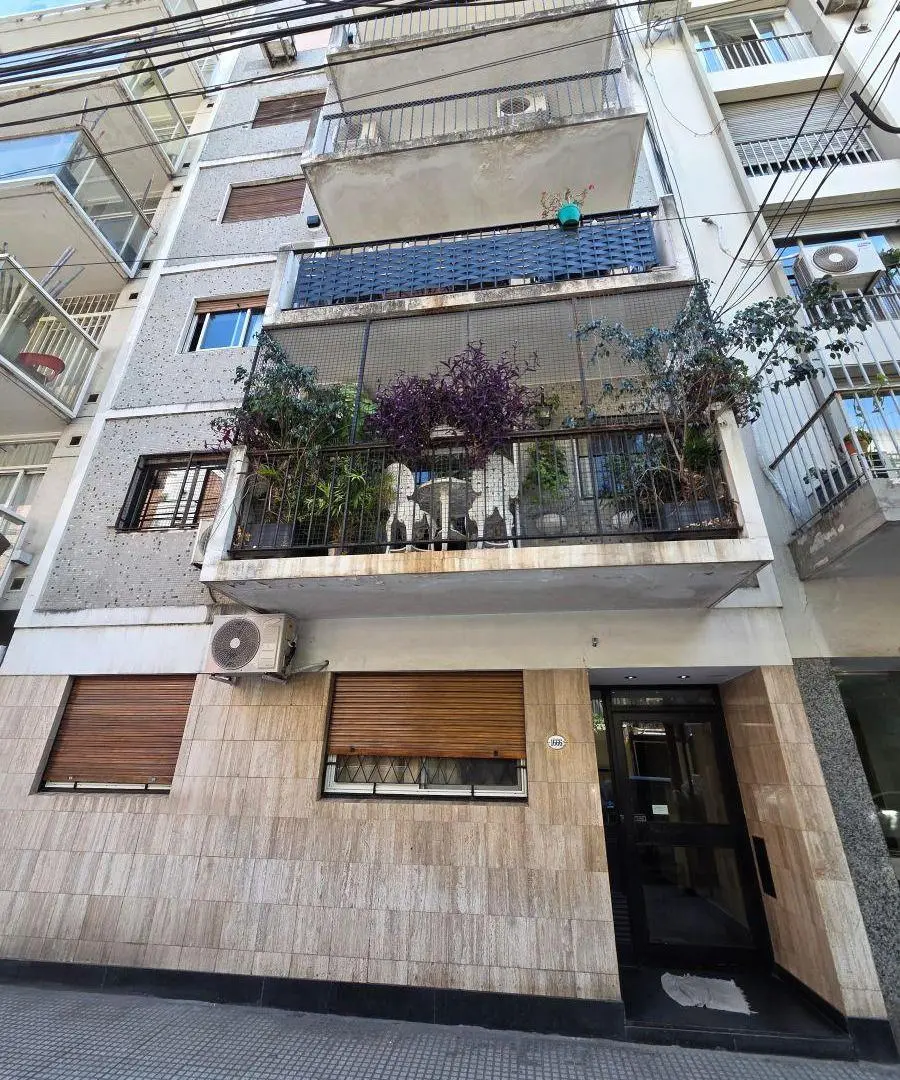 BULNES Y PARAGUAY - DOS AMBIENTES CON PATIO - IMPECABLE - RECICLADO 2