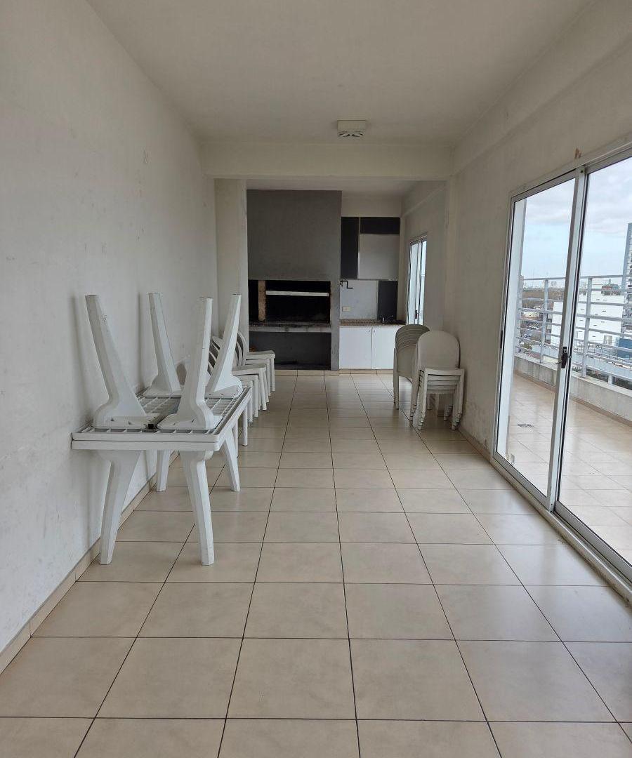 Foto de CHORROARIN Y CALDAS - UN AMBIENTE DIVIDIDO EN DOS - INTERNO CON BALCON, imagen 4