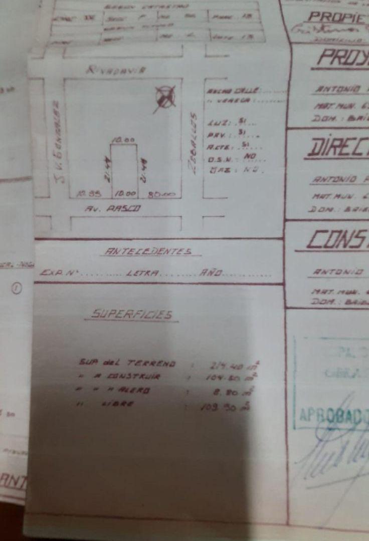 Foto de Av Eva Peron 1400- Temperley - Lote con 3 Locales y Fondo Libre. Venta, imagen 3