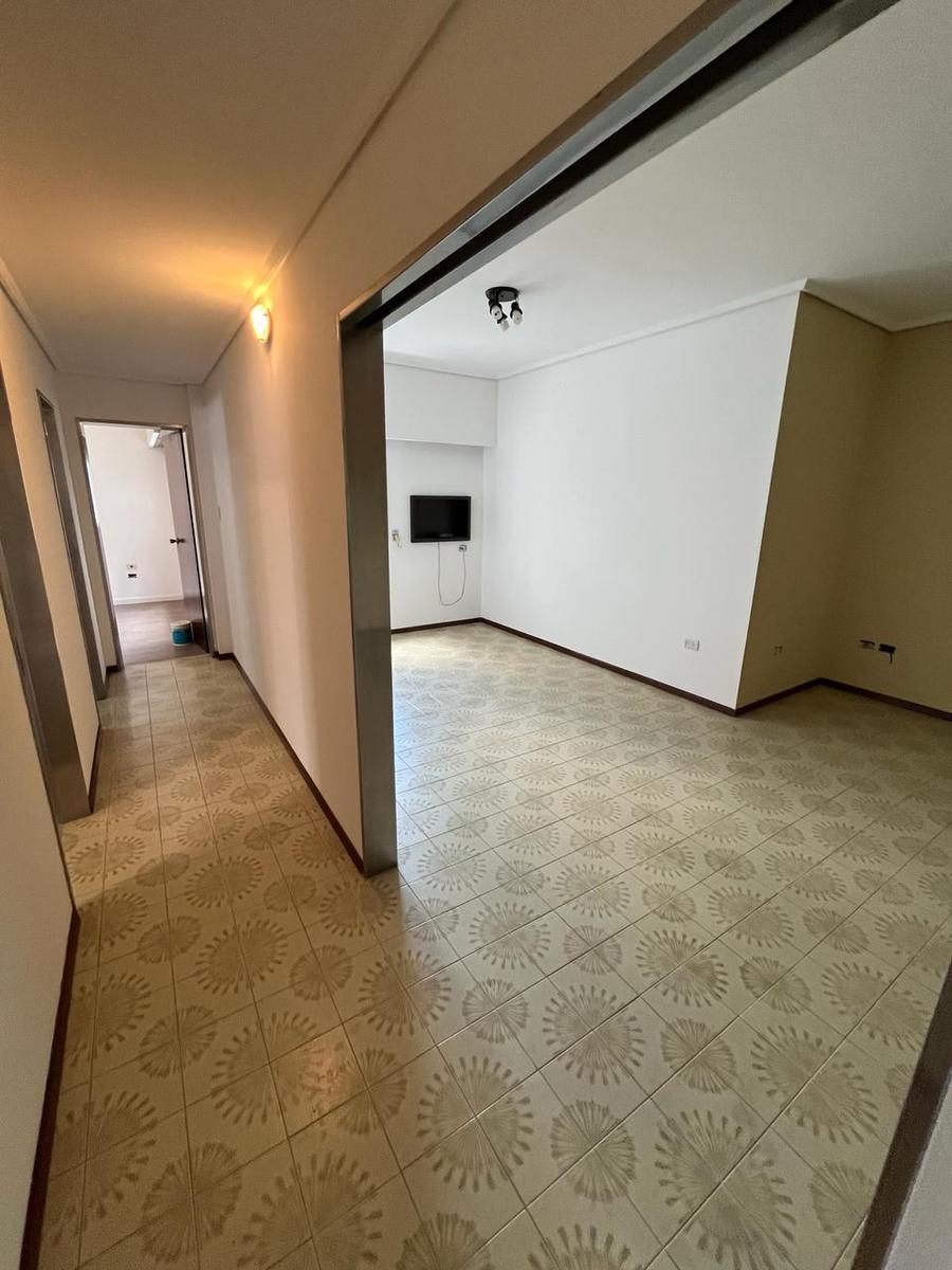 Departamento en Temperley 4