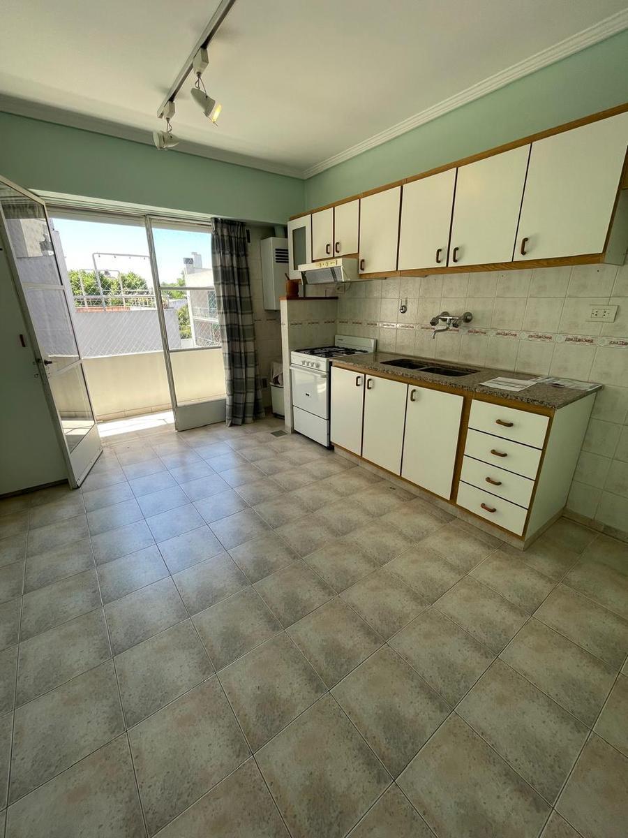Departamento en Lomas de Zamora 3