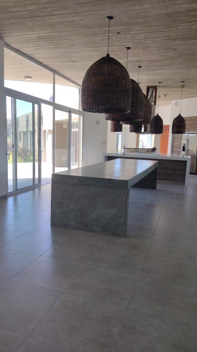 Casa en Lujan 3