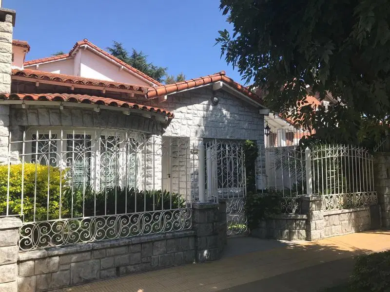 Casa - Burzaco 2