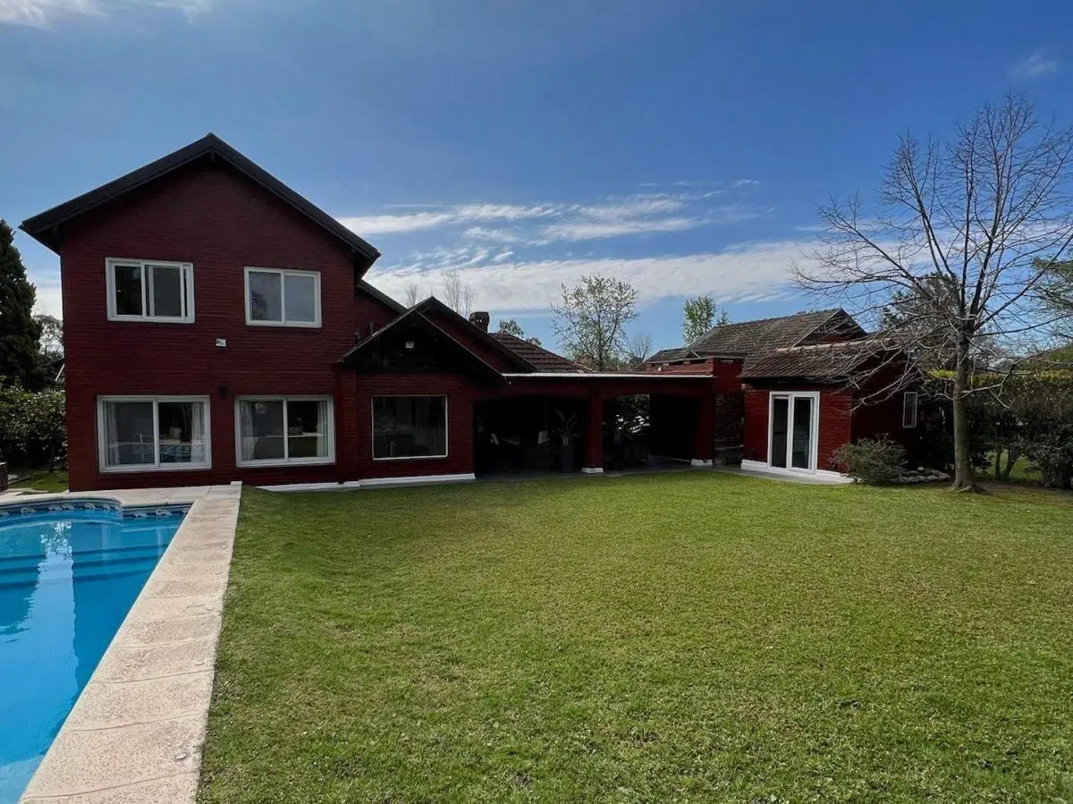 Casa en Echeverria Del Lago 1