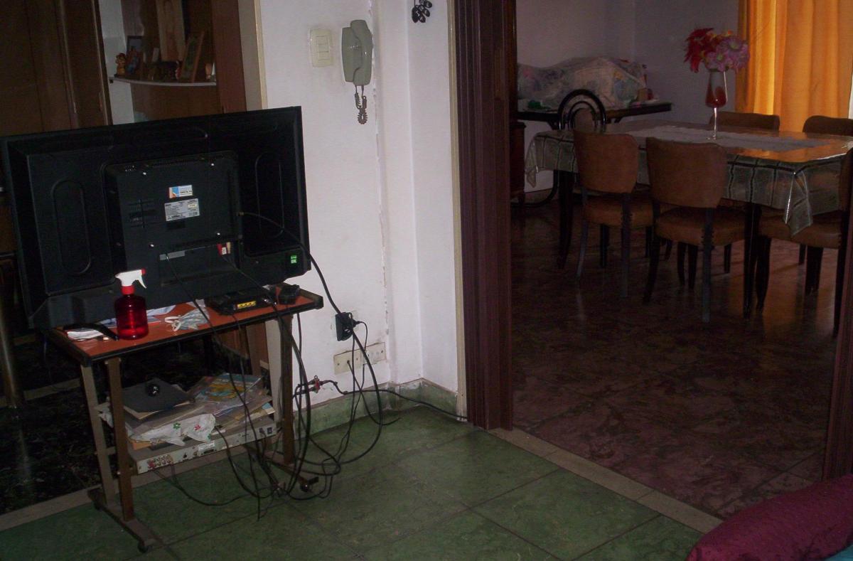 Foto de Casa en Lote Propio 4 Ambientes con Local, Galpón y Garage, imagen 2