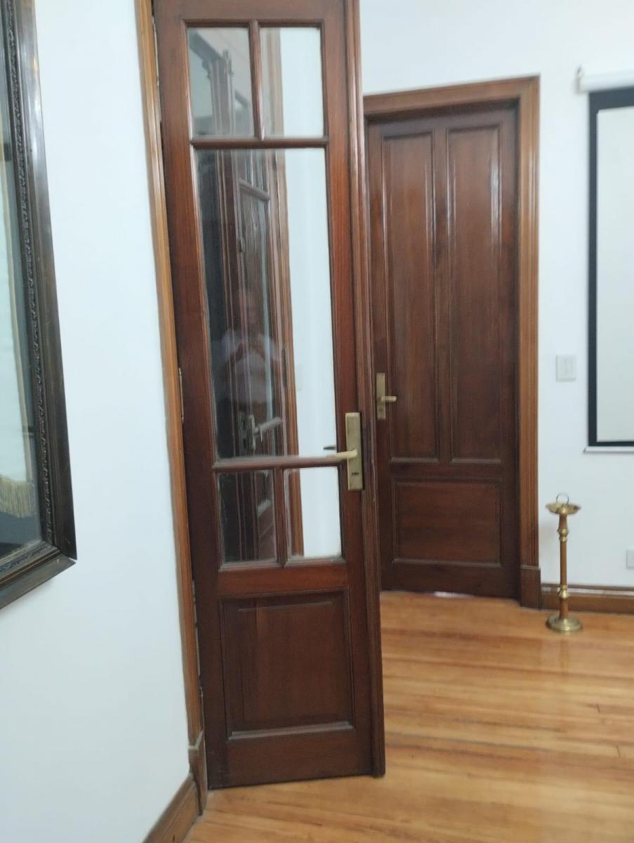 Excepcional Piso de Oficina de Estilo y Categoría en Venta 4