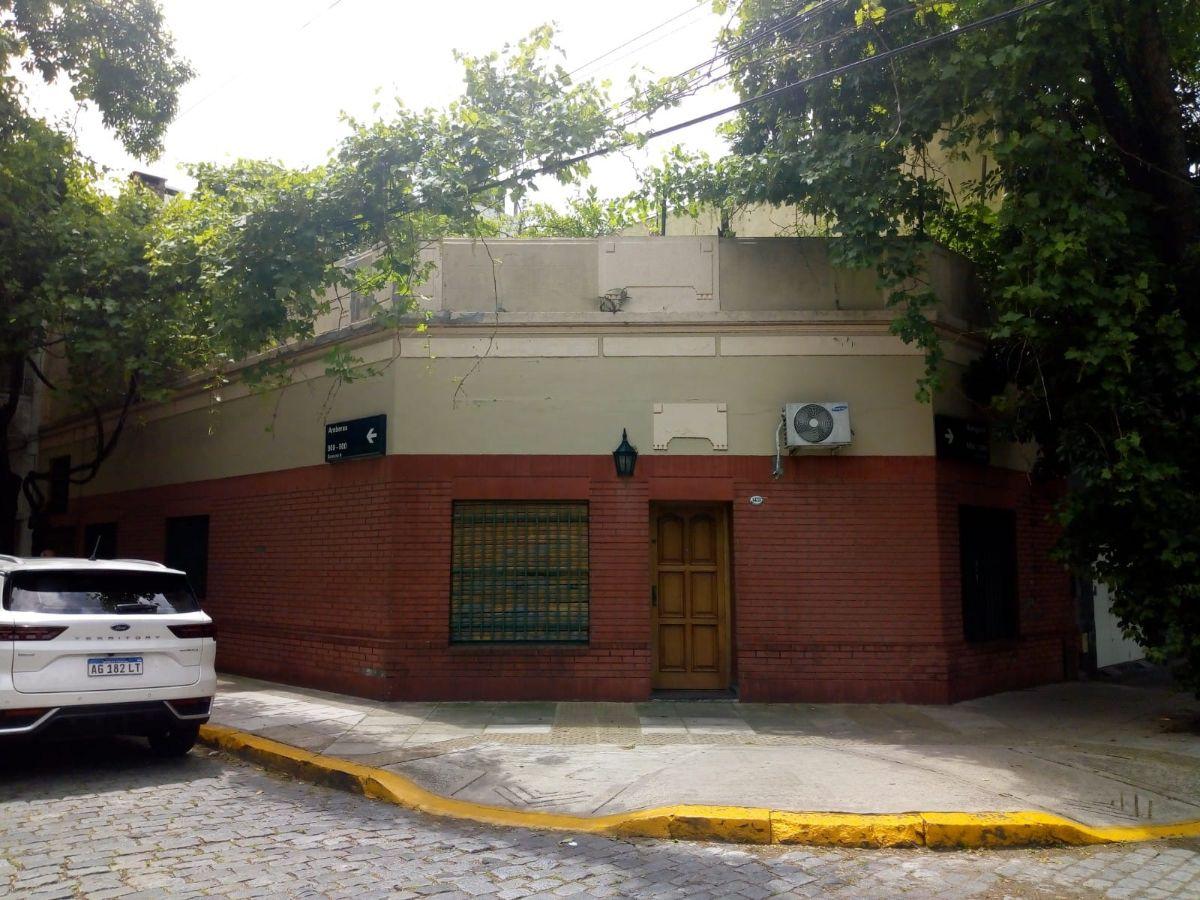 Casa con 4 dormitorios y 202 m² en venta en Caballito Norte