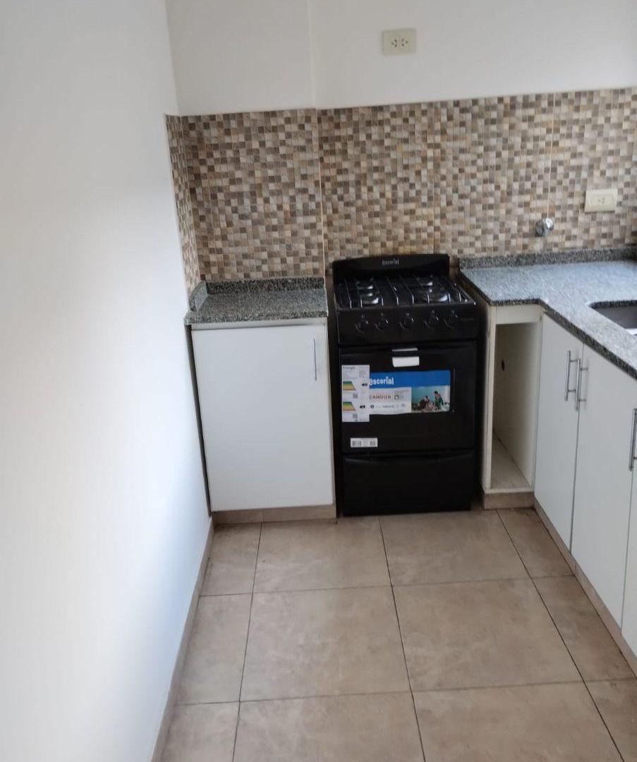Foto de Ph 2 Ambientes 1º por escalera con Cocina separada y Terraza propia con, imagen 5