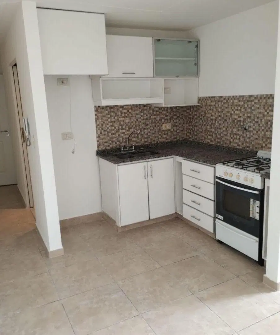 PH 2 Ambientes con Baño en Suite y Toilet, Amplia Terraza Propia y Lavadero en Alquiler 5