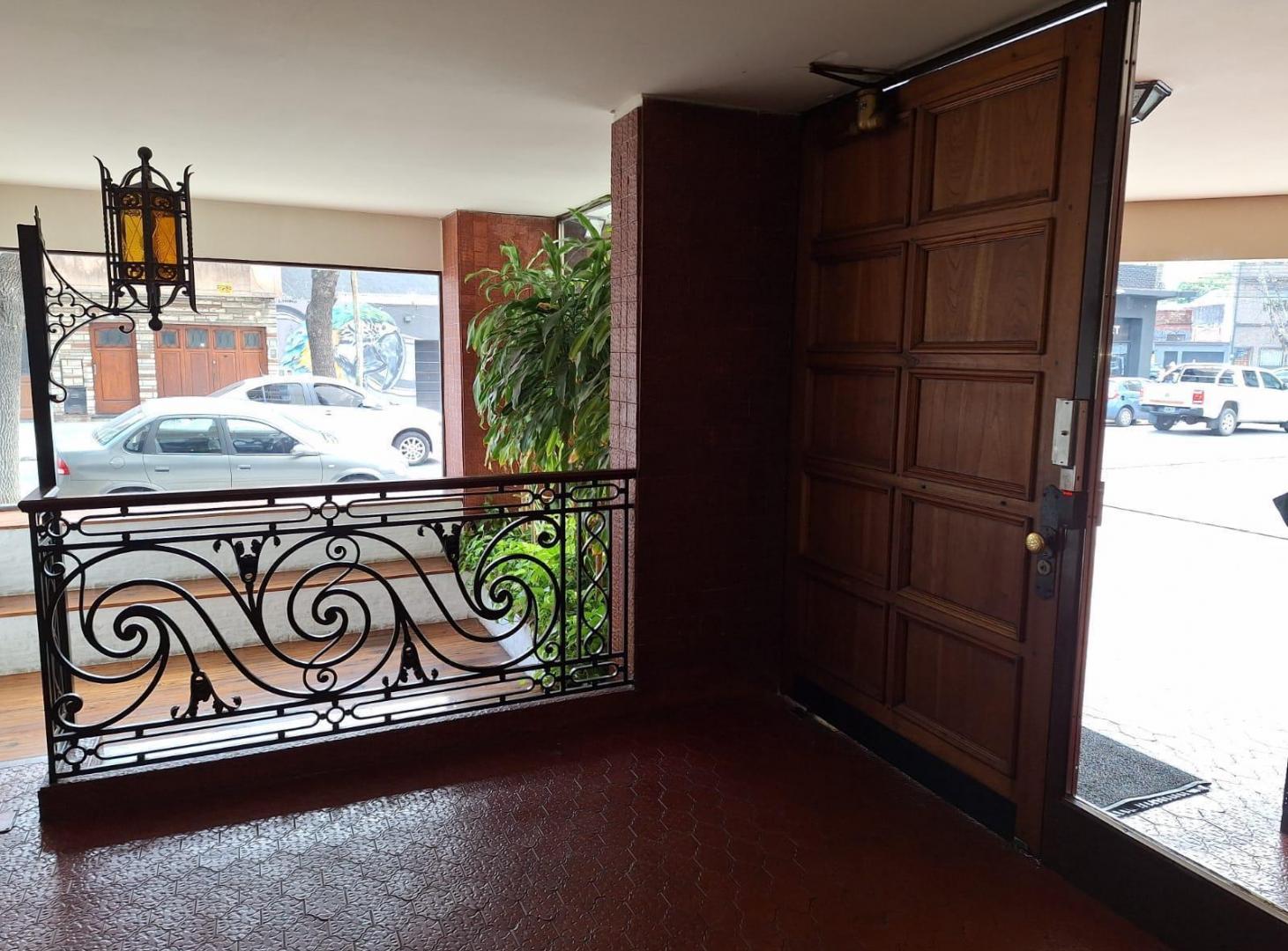 Foto de Villa Ortuzar 3 amb. Balcon Lavadero Baño y Toilette - LUMINOSO, imagen 4