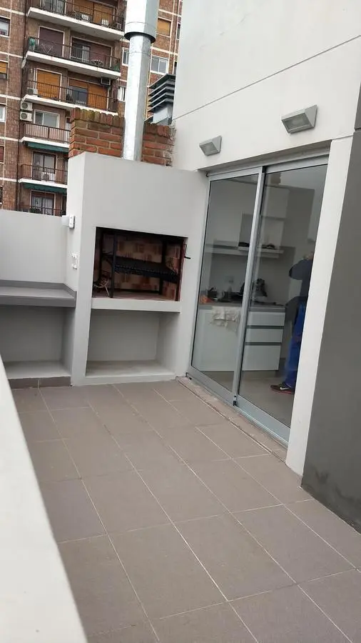 Solo 5 años! Moderno y con amenities - 7 cuadras de Av. Cabildo! 2
