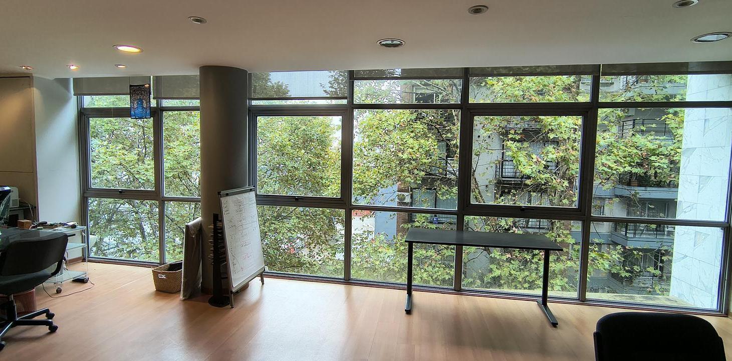 Foto de Oficina con cochera 72 m2 de planta libre. Excelente estado! Seguridad. Opción c/ o s/muebles, imagen 5