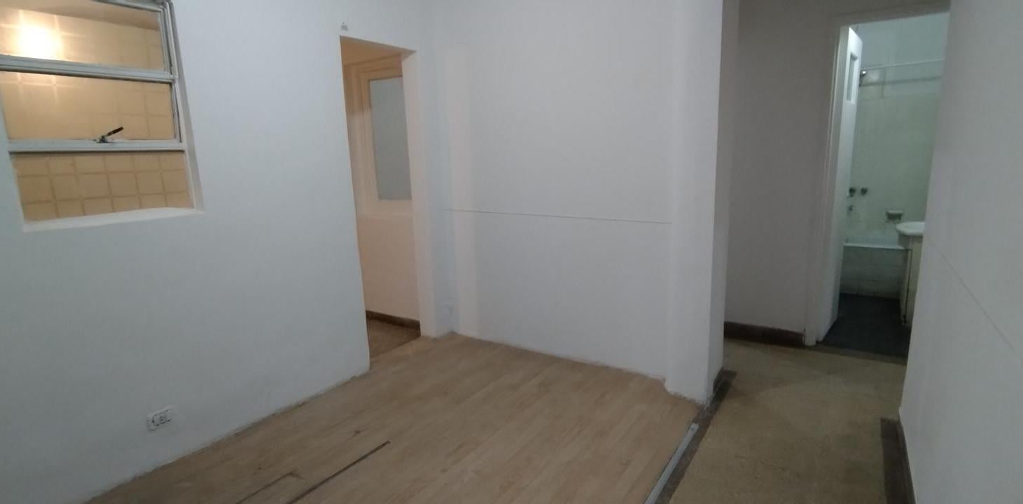 SIN EXPENSAS - Senillosa y Rosario - 80 m2 a la calle con entrada independiente