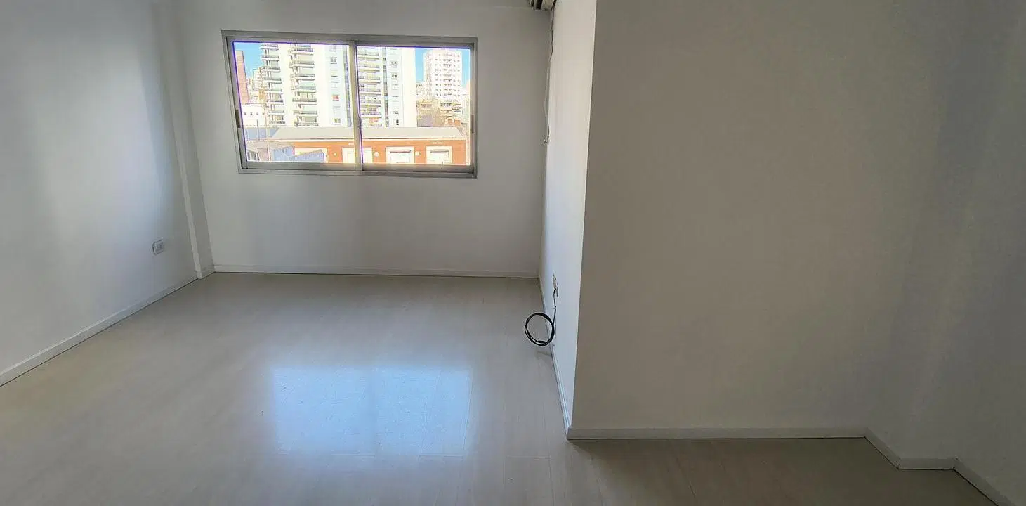 Divisible y luminoso! Torre con todos los amenities y seguridad 24 hs. 5