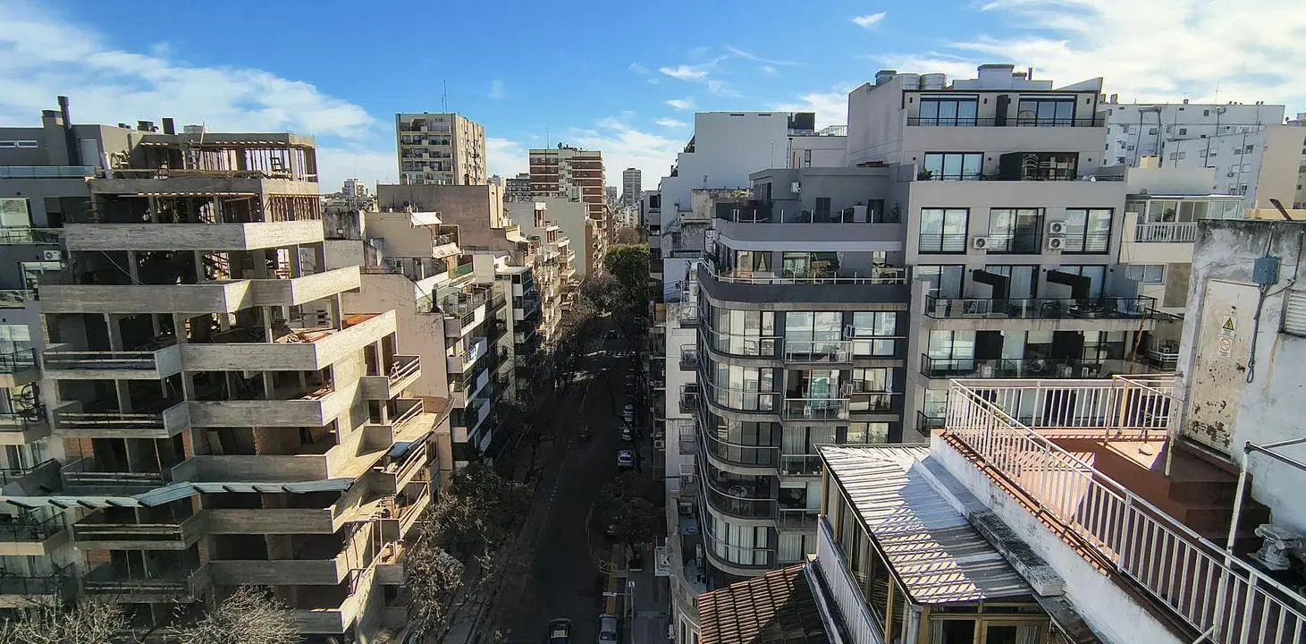 A ESTRENAR!! Vista panorámica y todo sol! Edificio con Piscina y SUM en Palermo a mts subte 5