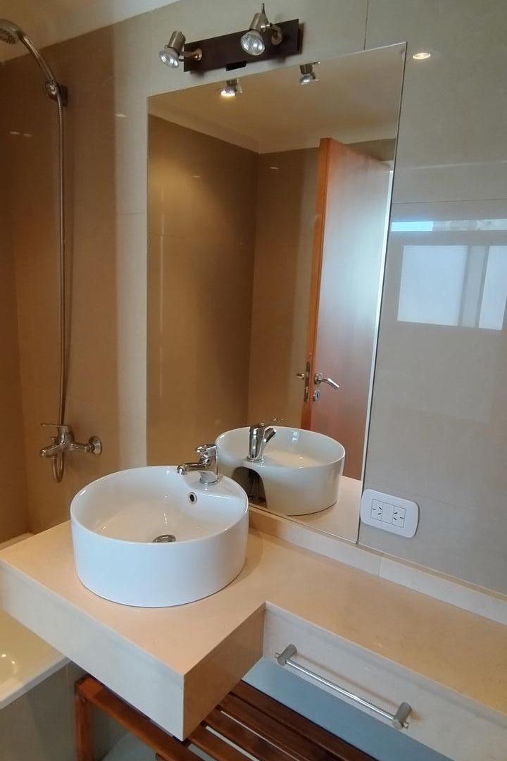 Foto de Monoambiente divisible de 6 años!! Apto profesional a mts. de Av. Santa, imagen 4