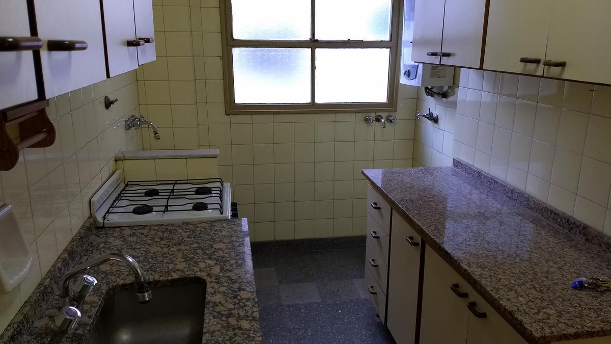 Foto de Departamento con vista a Av. 9 de Julio!!, imagen 5