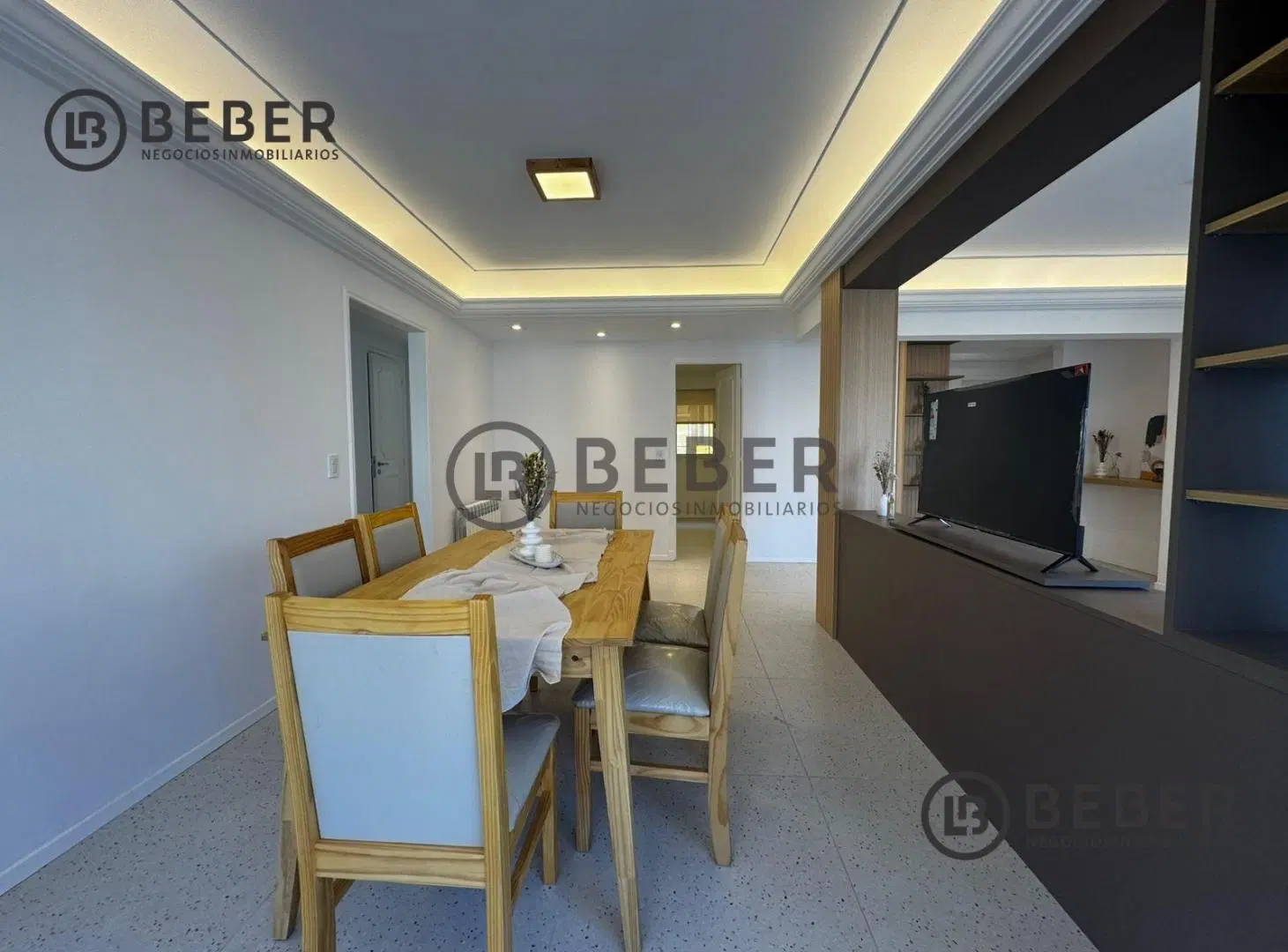 Venta departamento 4 ambientes con balcón, reciclado a nuevo zona Centro, Mar del Plata. 4