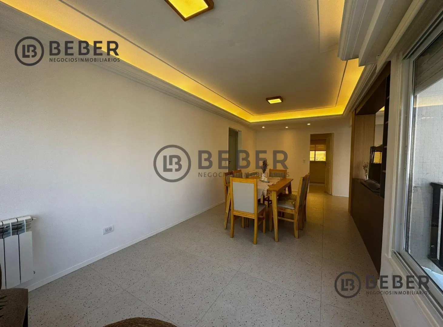 Venta departamento 4 ambientes con balcón, reciclado a nuevo zona Centro, Mar del Plata. 3