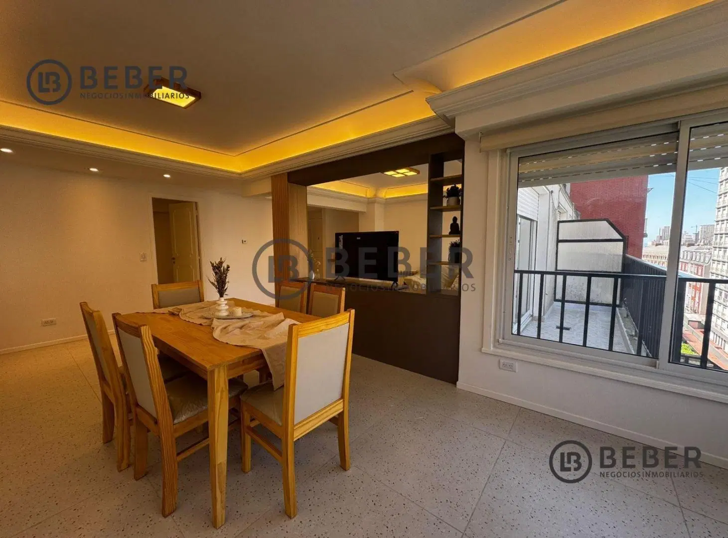 Venta departamento 4 ambientes con balcón, reciclado a nuevo zona Centro, Mar del Plata. 5