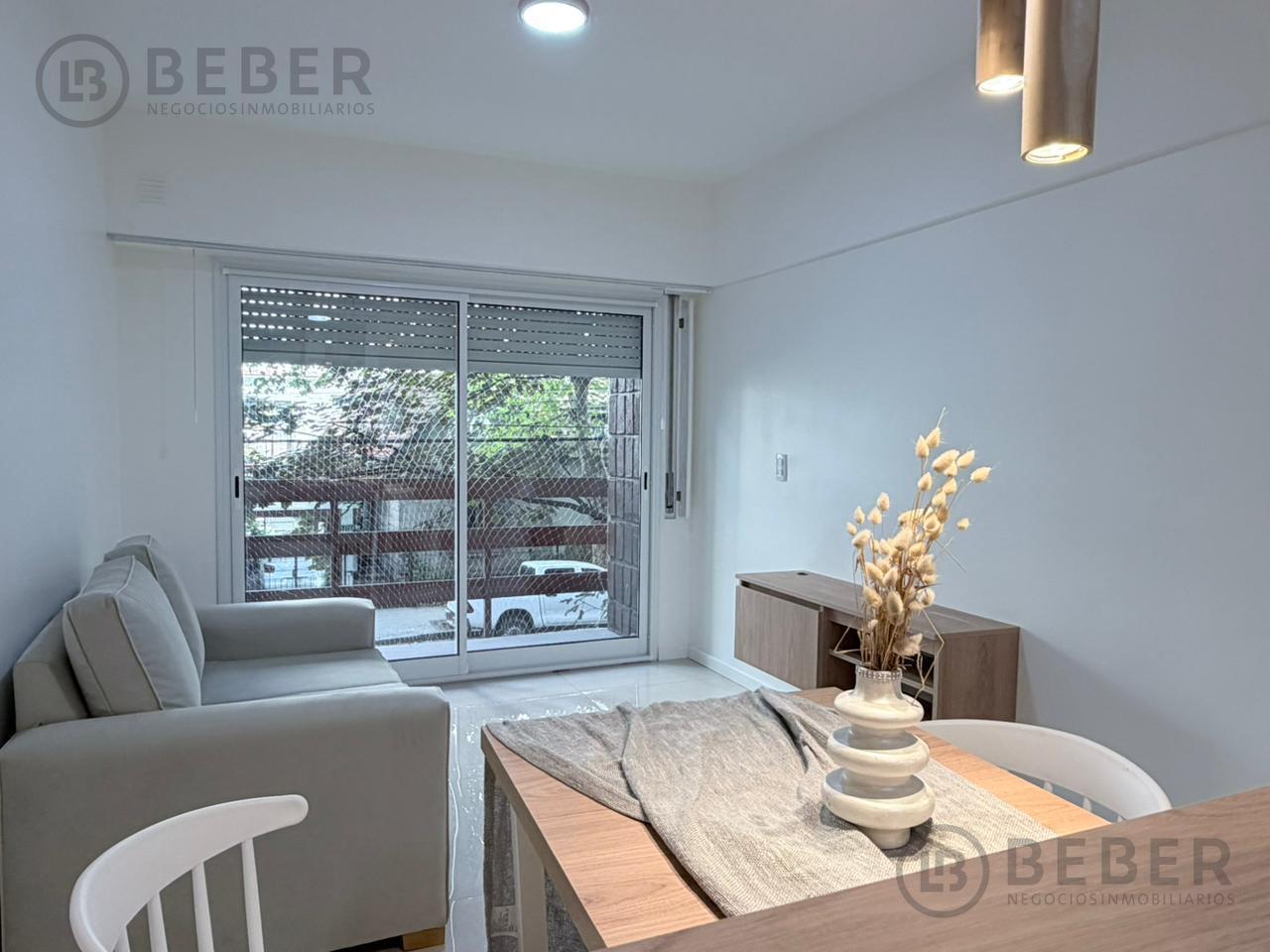 Venta departamento 3 ambientes con balcon , Plaza Colon, Mar del Plata