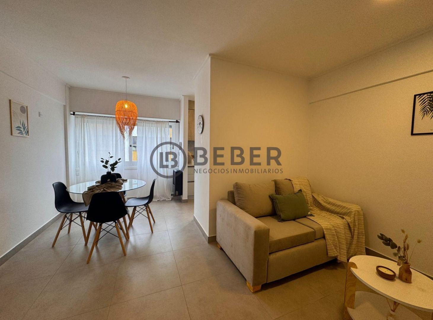Venta departamento 2 ambientes a la calle reciclado Centro, Mar del Plata