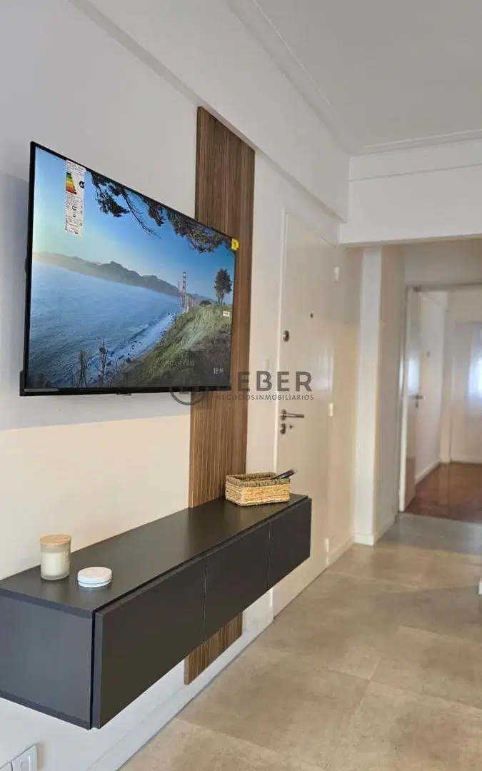 Venta departamento 2 ambientes con balcon y cochera, Plaza Mitre 5