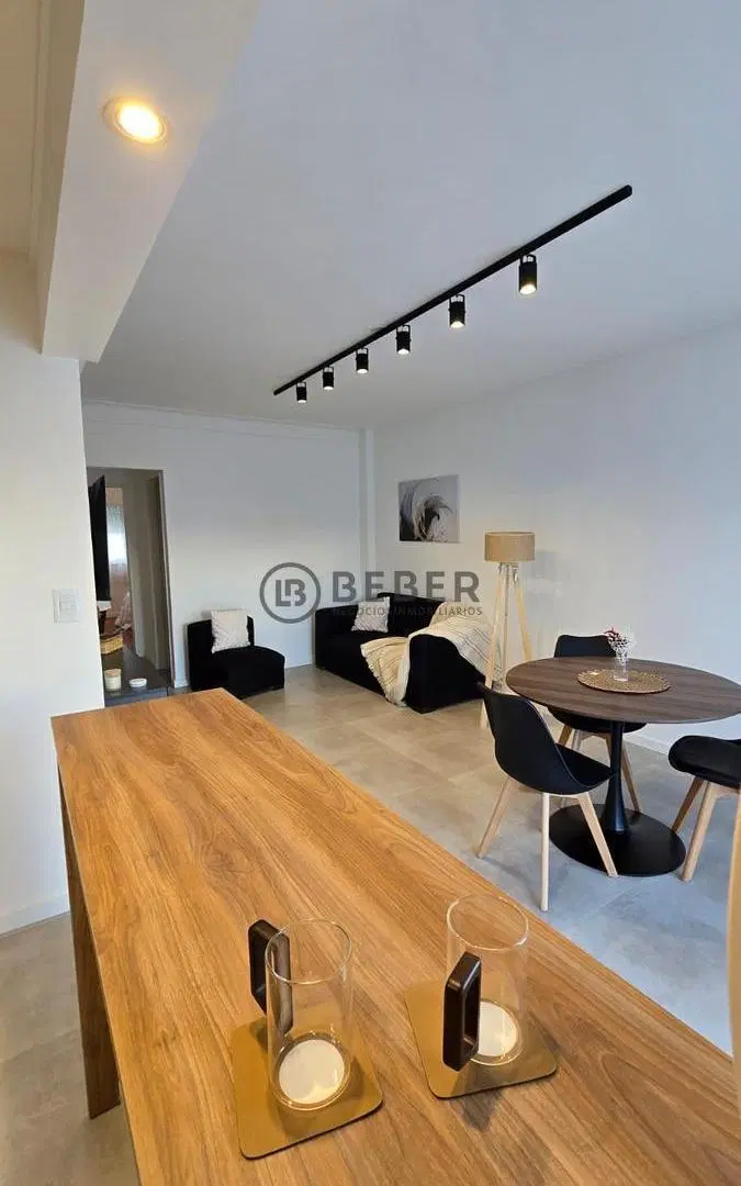 Venta departamento 2 ambientes con balcon y cochera, Plaza Mitre 3