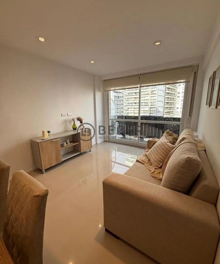 Venta departamento 2 ambientes con dependencia, zona Punta Iglesia, Mar del Plata 1