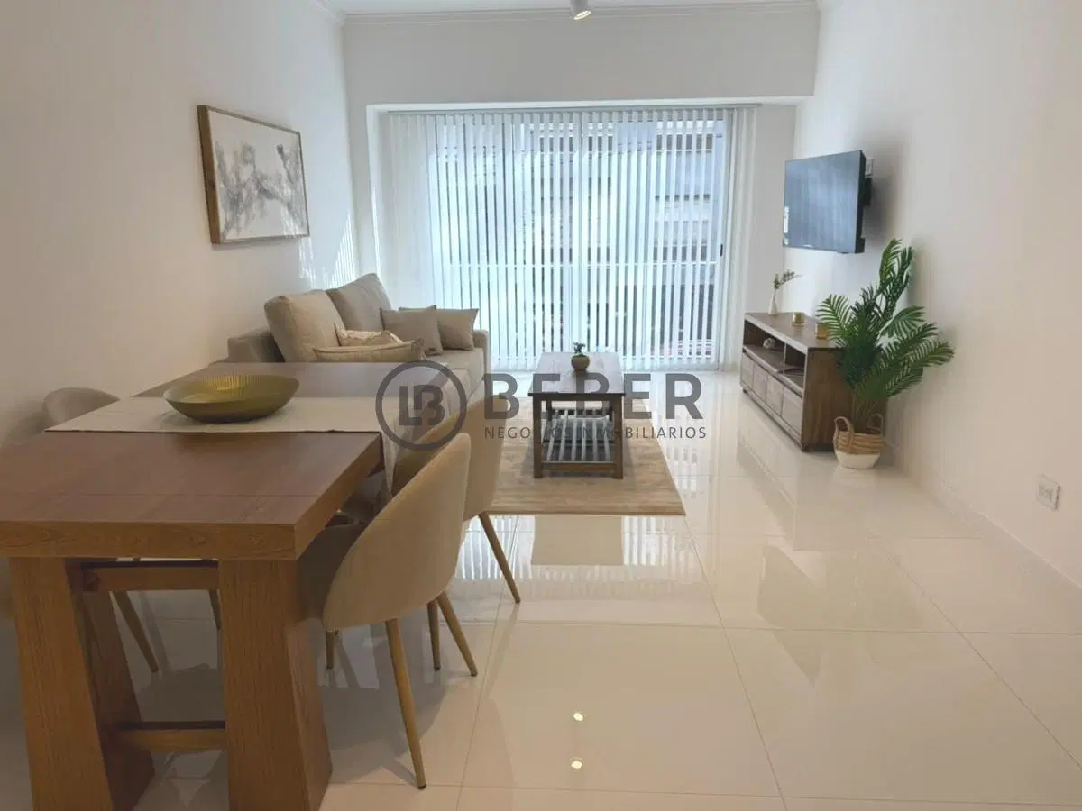Venta departamento 3 ambientes a la calle con balcón, Plaza Mitre, Mar del Plata 3