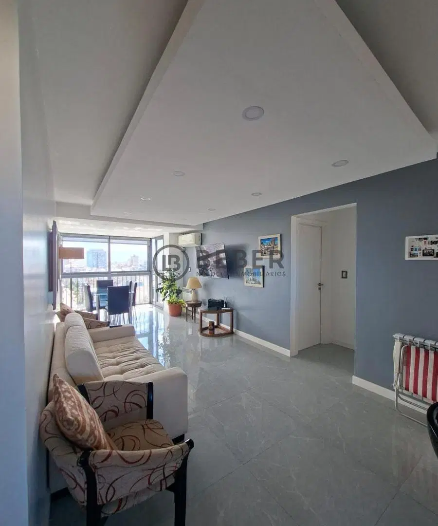 En venta tres ambientes con balcon y vista al mar, Centro 1