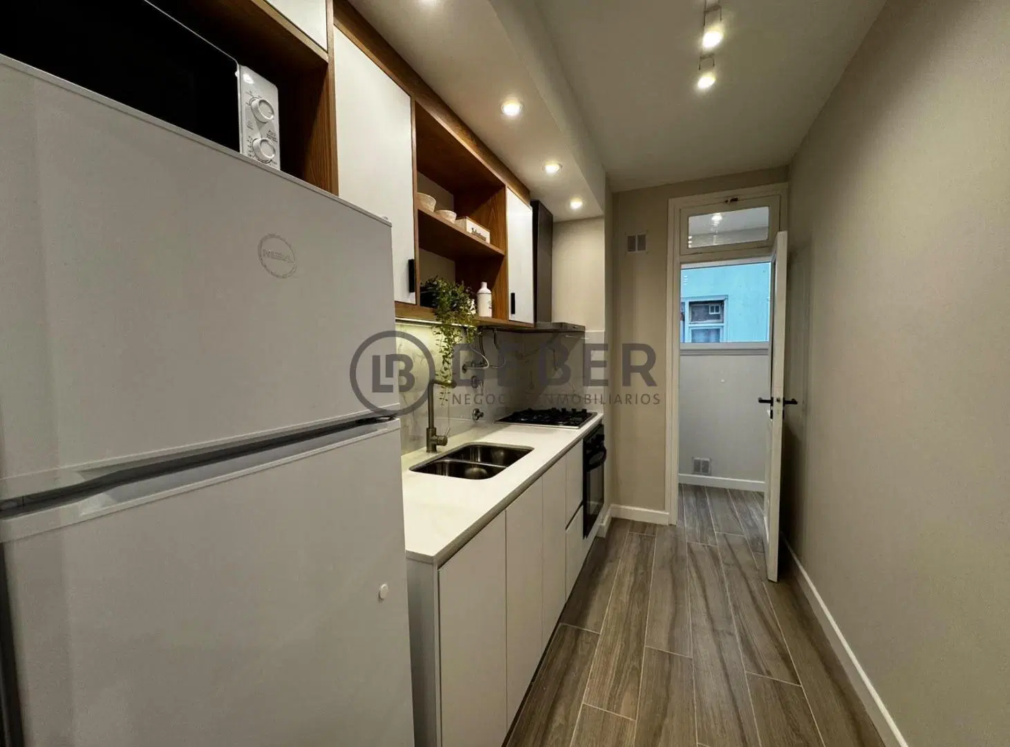 Departamento en venta de Dos Ambientes con dependencia Zona Centro 4