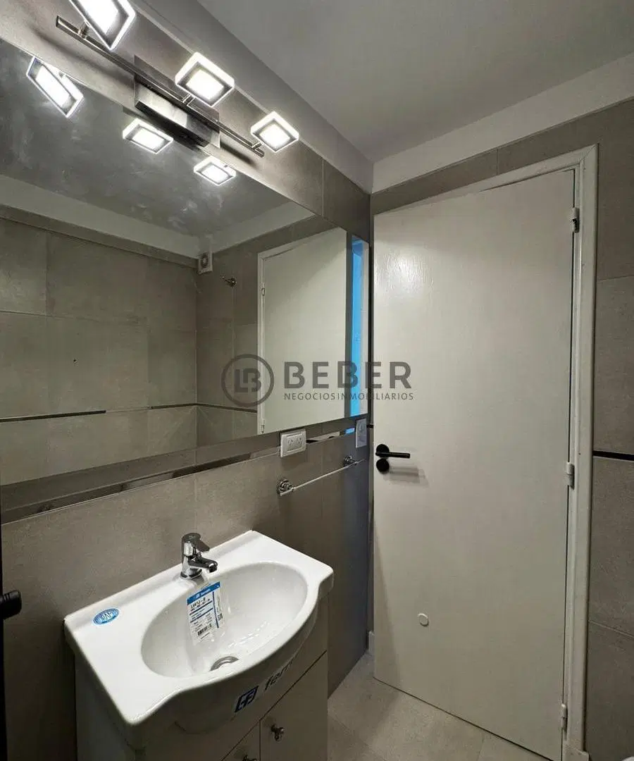 Venta Departamento 2 ambientes al contrafrente con balcon francés-Zona Centro, Mar del Plata 8