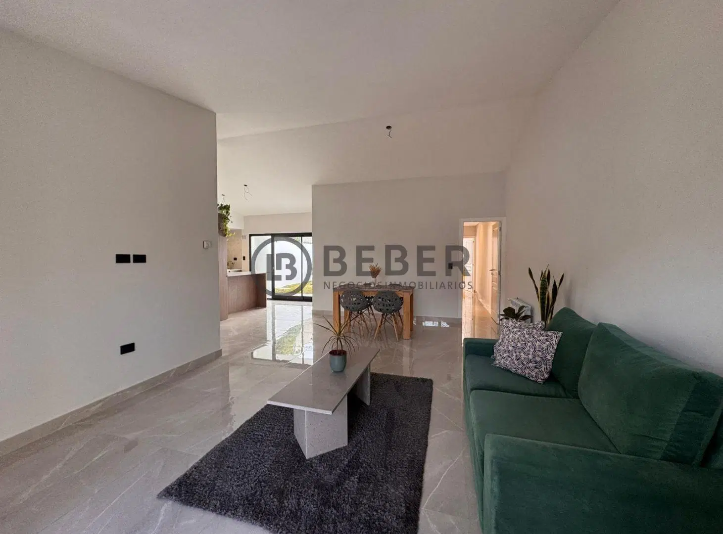 PH en venta 3 ambientes con cochera y parque, Pompeya Mar del Plata 1