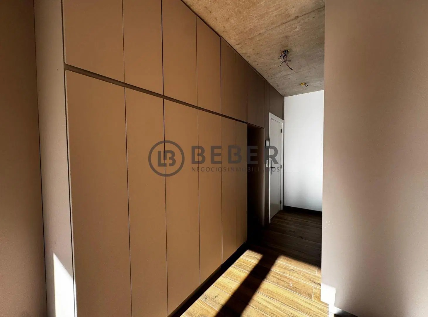 En venta dos ambientes al contrafrente con balcon a estrenar, Guemes 4