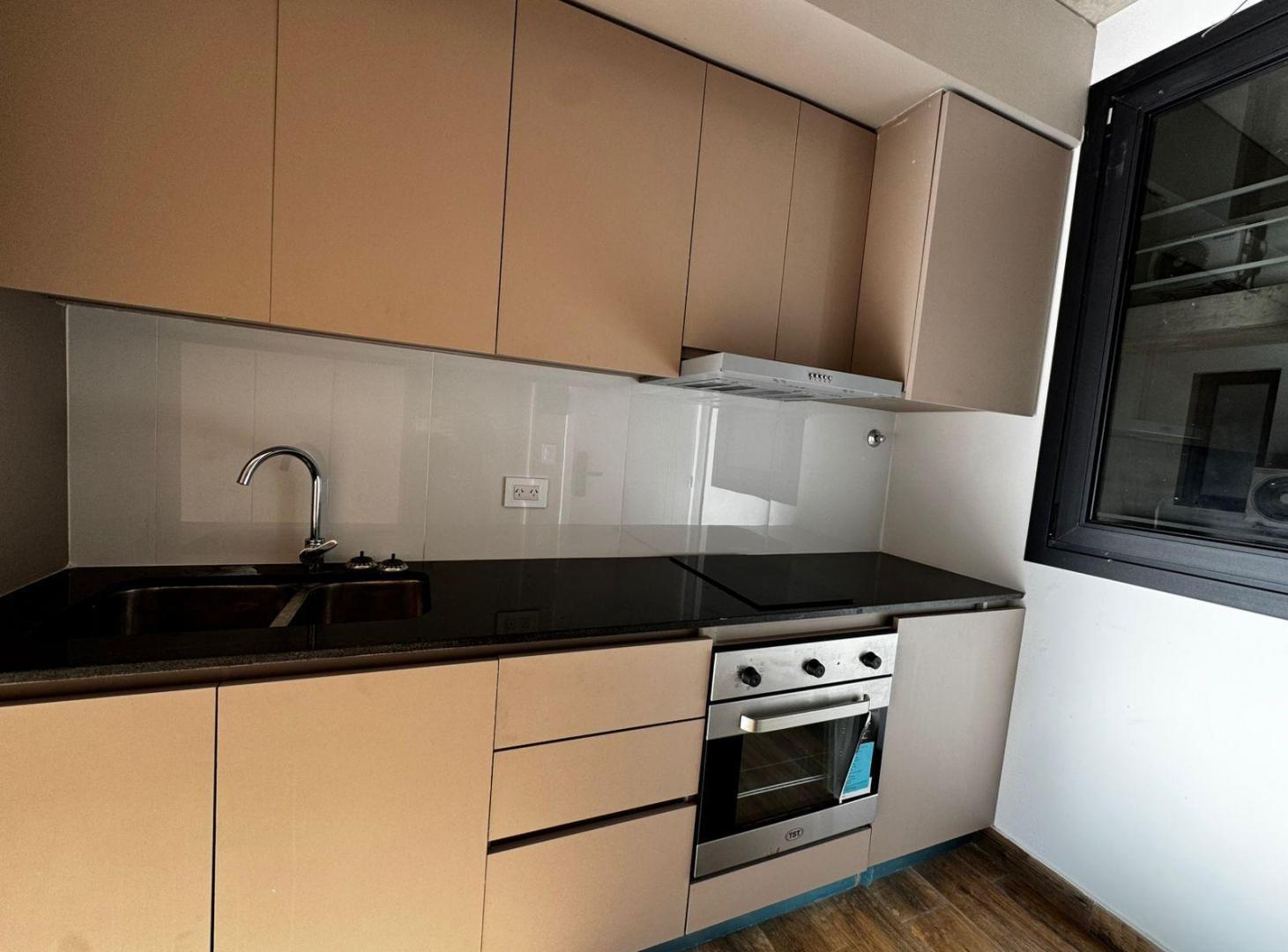 Foto de En venta dos ambientes al contrafrente con balcon a estrenar, Guemes, imagen 4