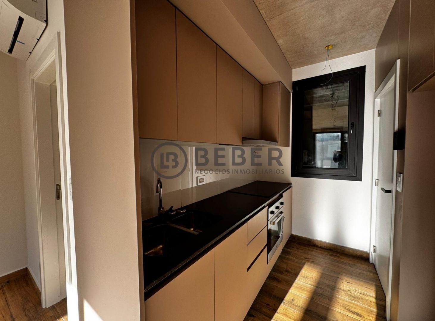 Foto de En venta dos ambientes al contrafrente con balcon a estrenar, Guemes, imagen 2