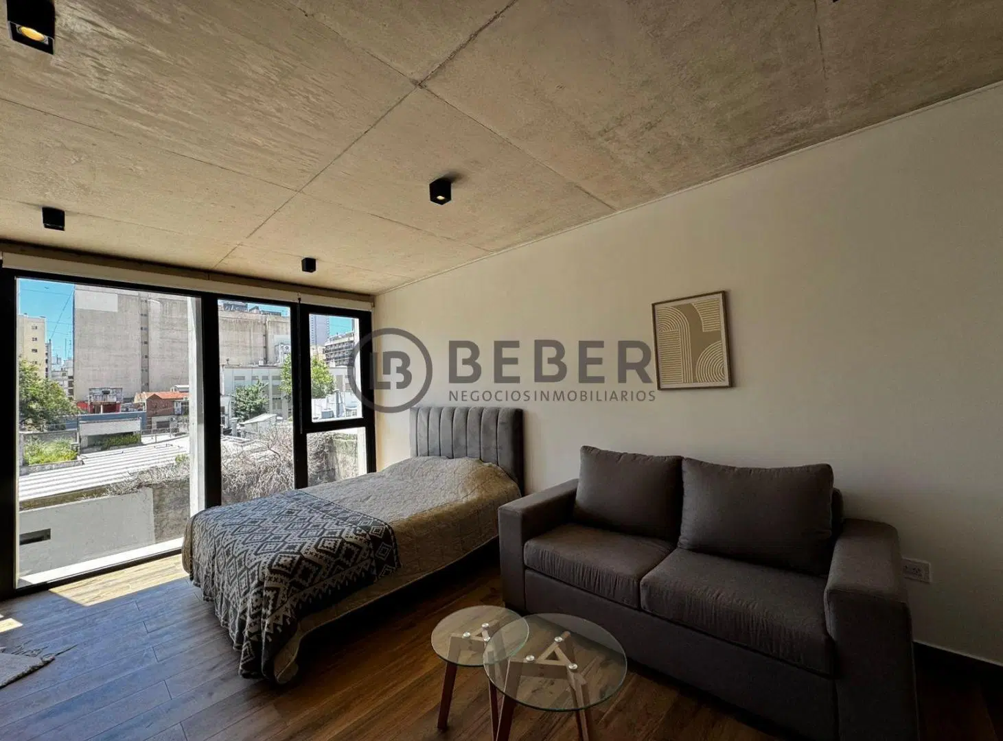 En venta ambiente al contrafrente a estrenar, Guemes 3