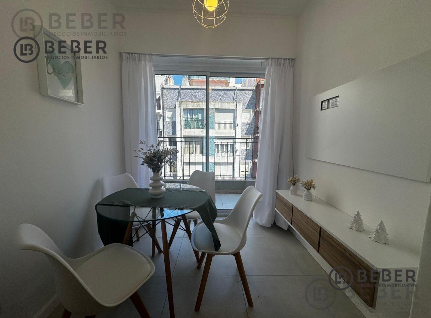 Foto de Venta departamento de 1 ambiente con balcon, reciclado, Centro Mar del Plata, imagen 1