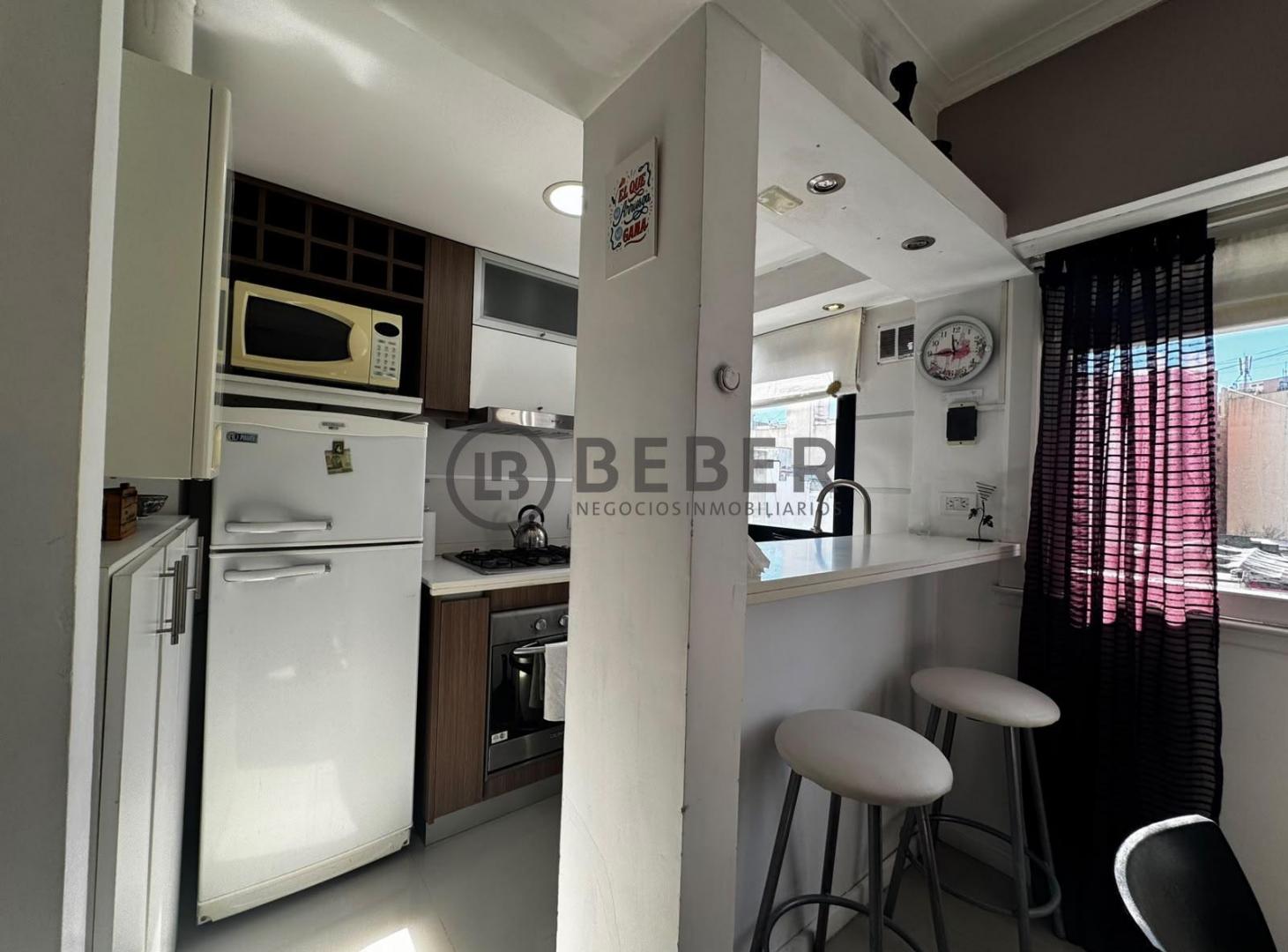 Foto de En venta ambiente al frente, Plaza Mitre, imagen 5