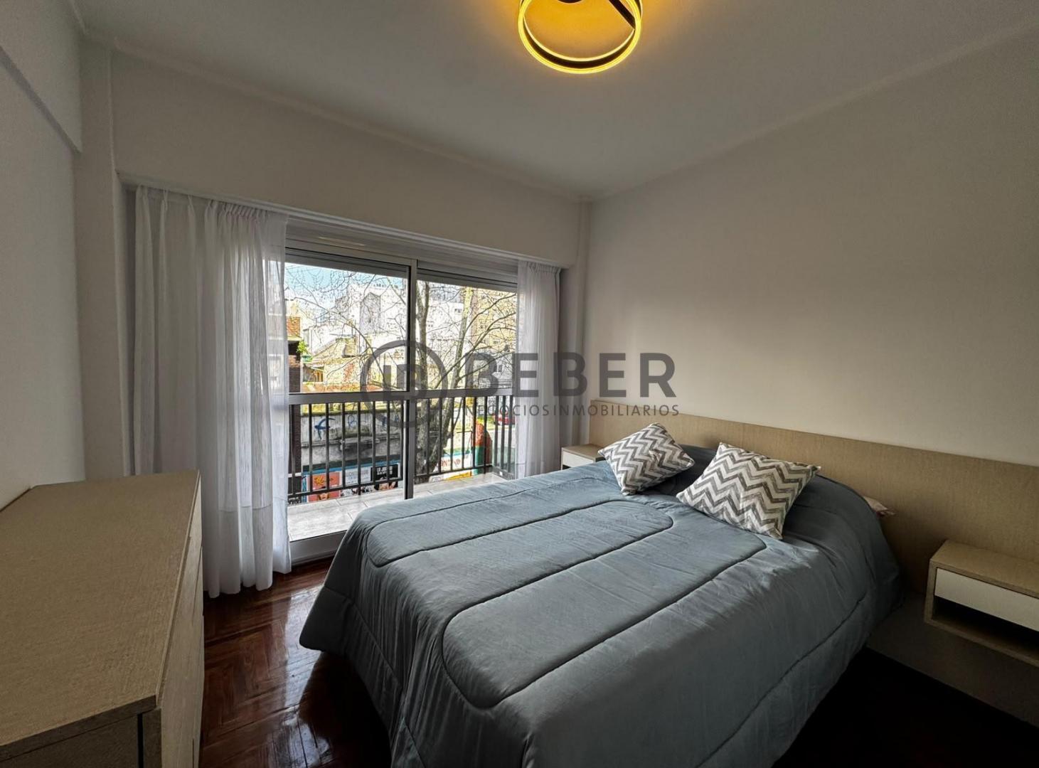 Foto de En venta tres ambientes al frente con balcon, Plaza Mitre, imagen 3