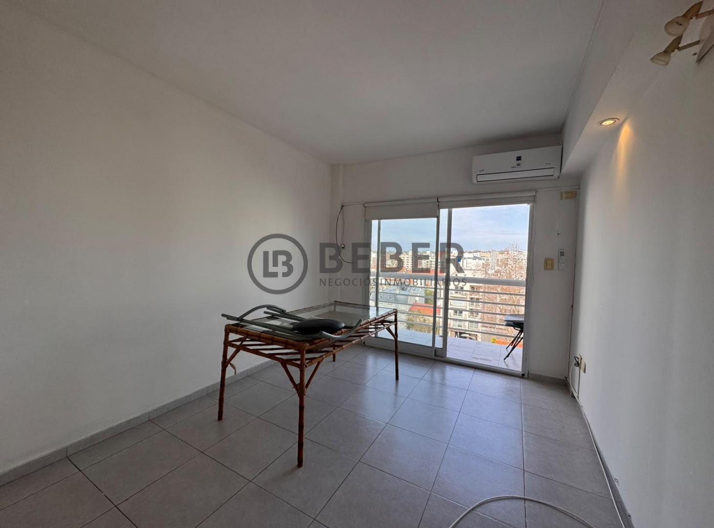 Foto de En venta dos ambientes al contrafrente con balcon, Guemes, imagen 2