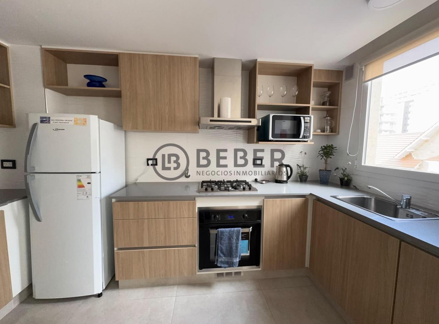 Foto de En venta dos ambientes a la calle con balcon, La Perla, imagen 3