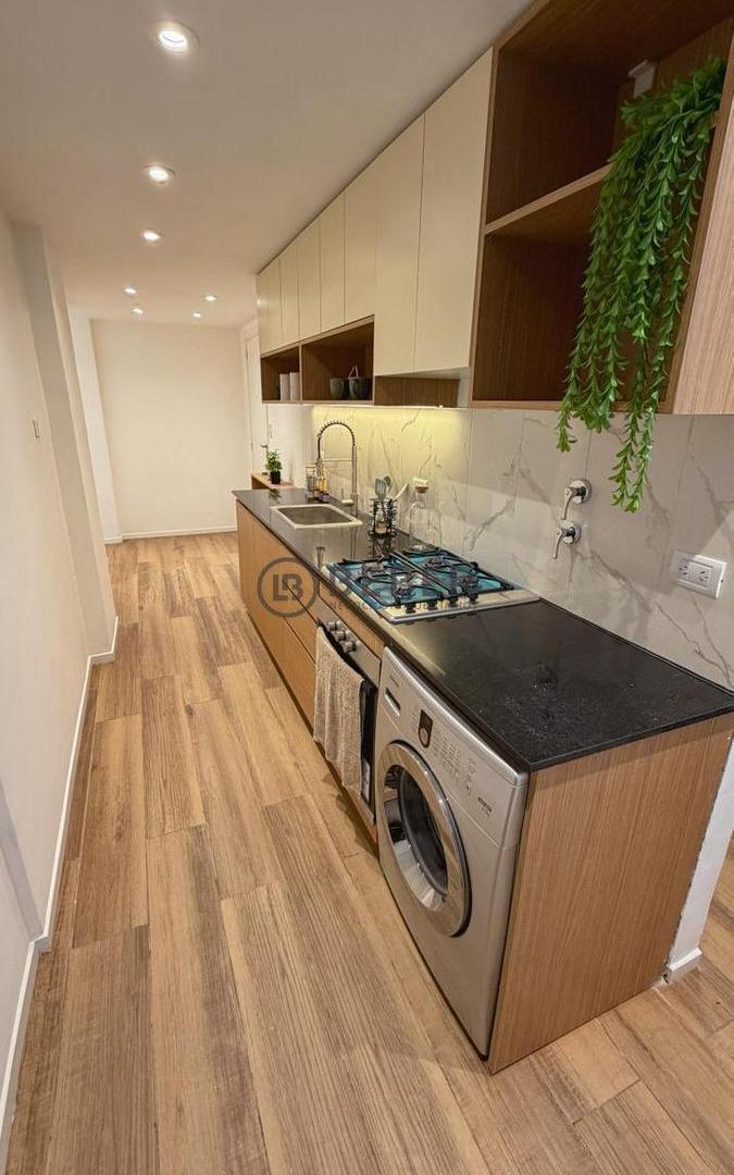 Foto de En venta dos ambientes con dependencia, Plaza Colon, imagen 5