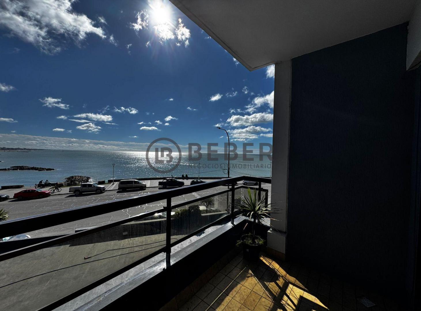 Foto de En venta dos ambientes con balcon saliente y vista al mar, La Perla, imagen 3