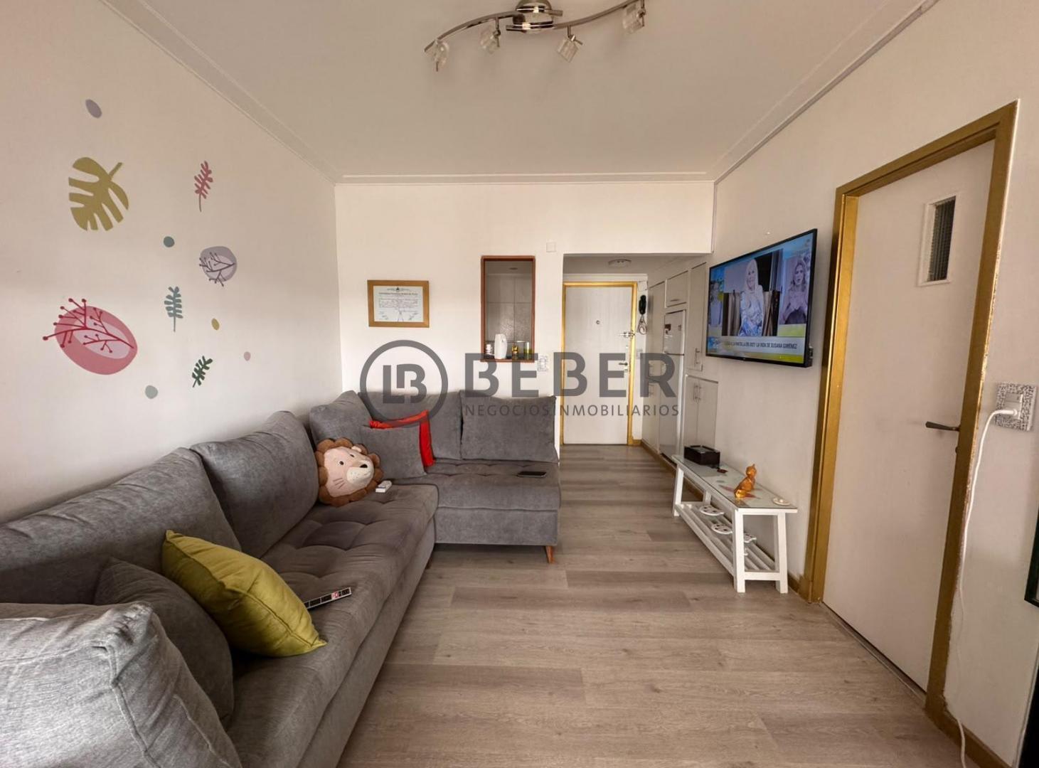 Foto de En venta ambiente al lateral abierto, Plaza Colon, imagen 1
