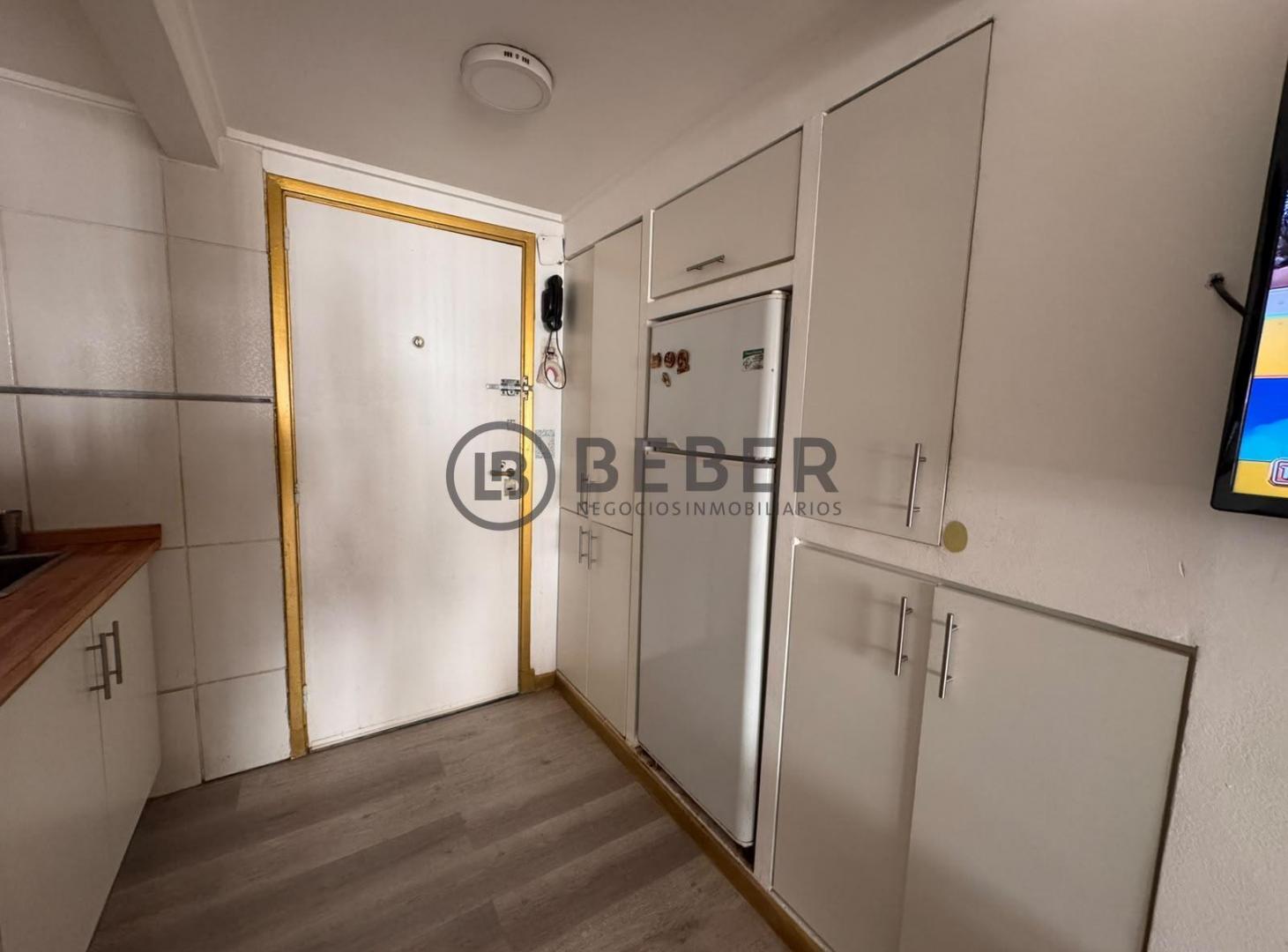 Foto de En venta ambiente al lateral abierto, Plaza Colon, imagen 5