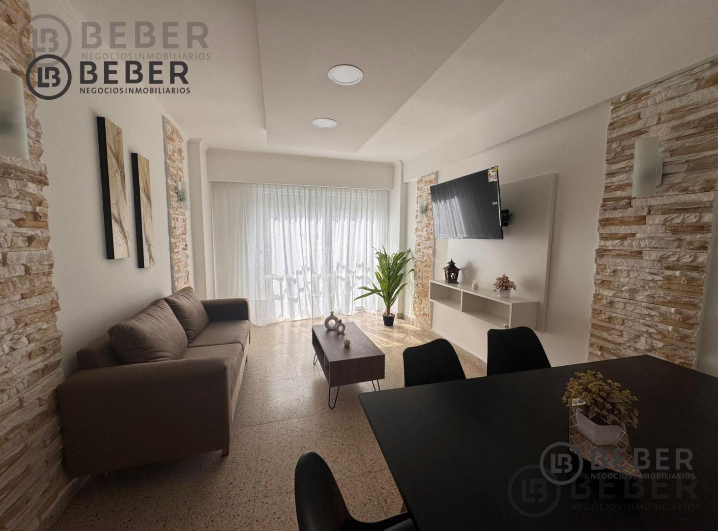 Foto de Venta departamento 2 ambientes con dependencia y vista lateral al mar, imagen 4