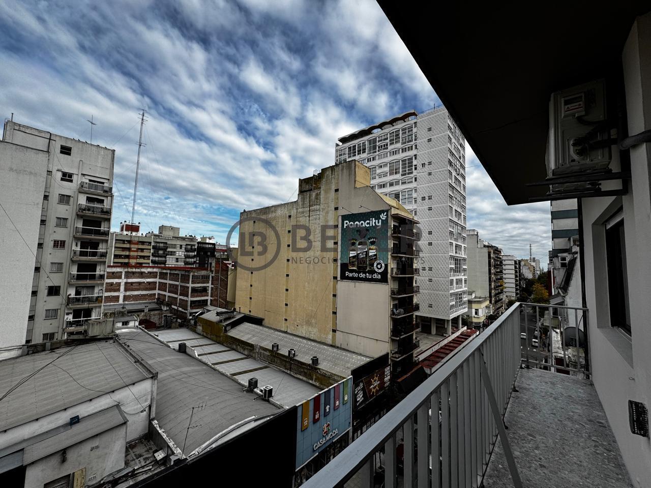 Foto de Venta departamento 3 ambientes con balcón, centro Mar del Plata, imagen 2