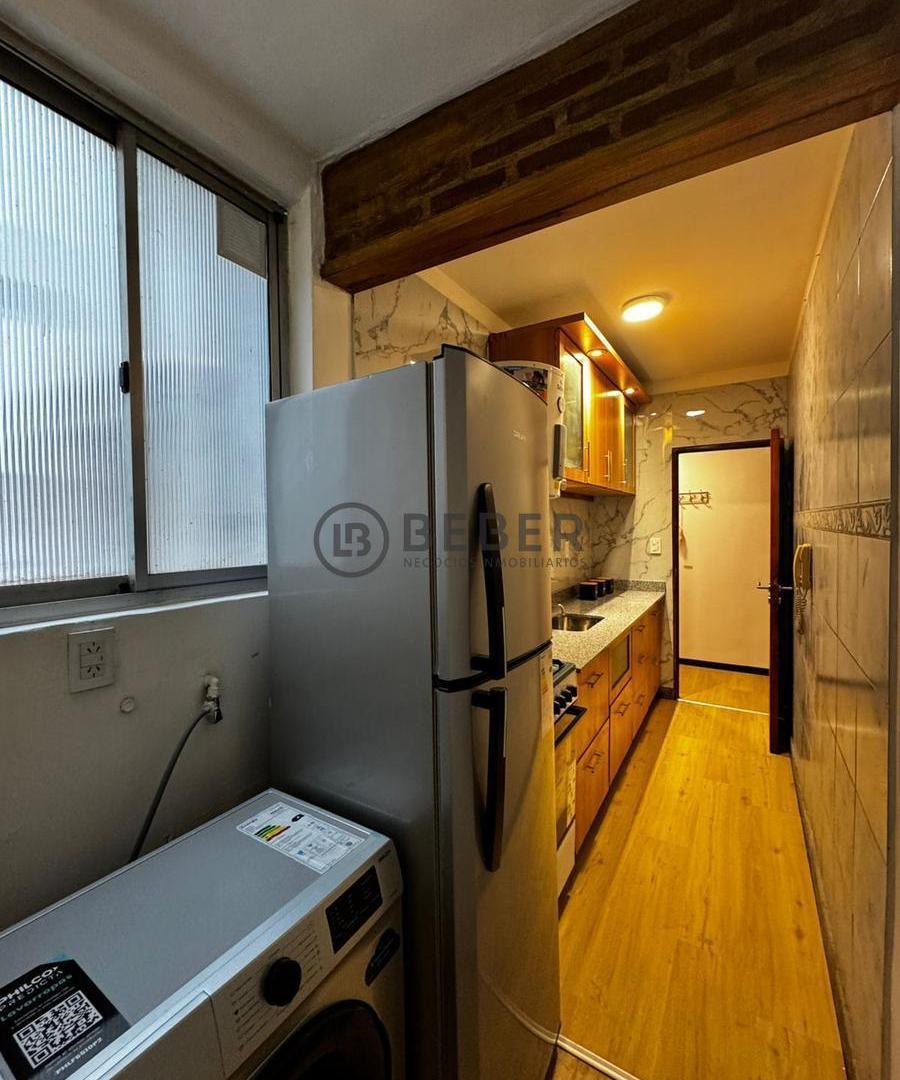 Foto de Venta departamento 2 ambientes con dependencia, zona Plaza Colón, imagen 3